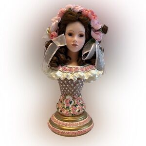Seymour Mann Shenna Easten Collection Floral Porcelain Doll Bust Musical Statue